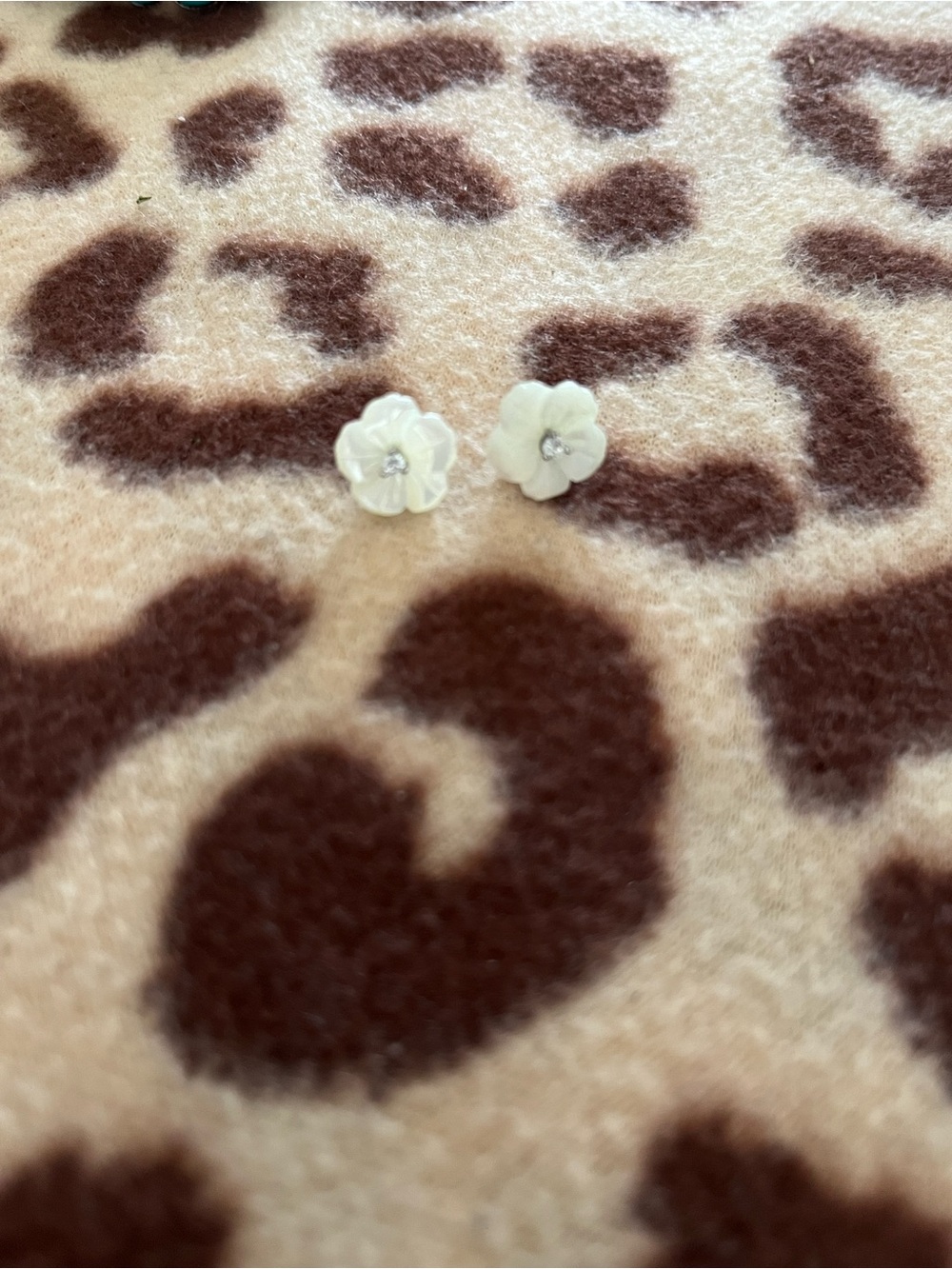 Elegant White Flower Stud Earrings with Crystal Accent